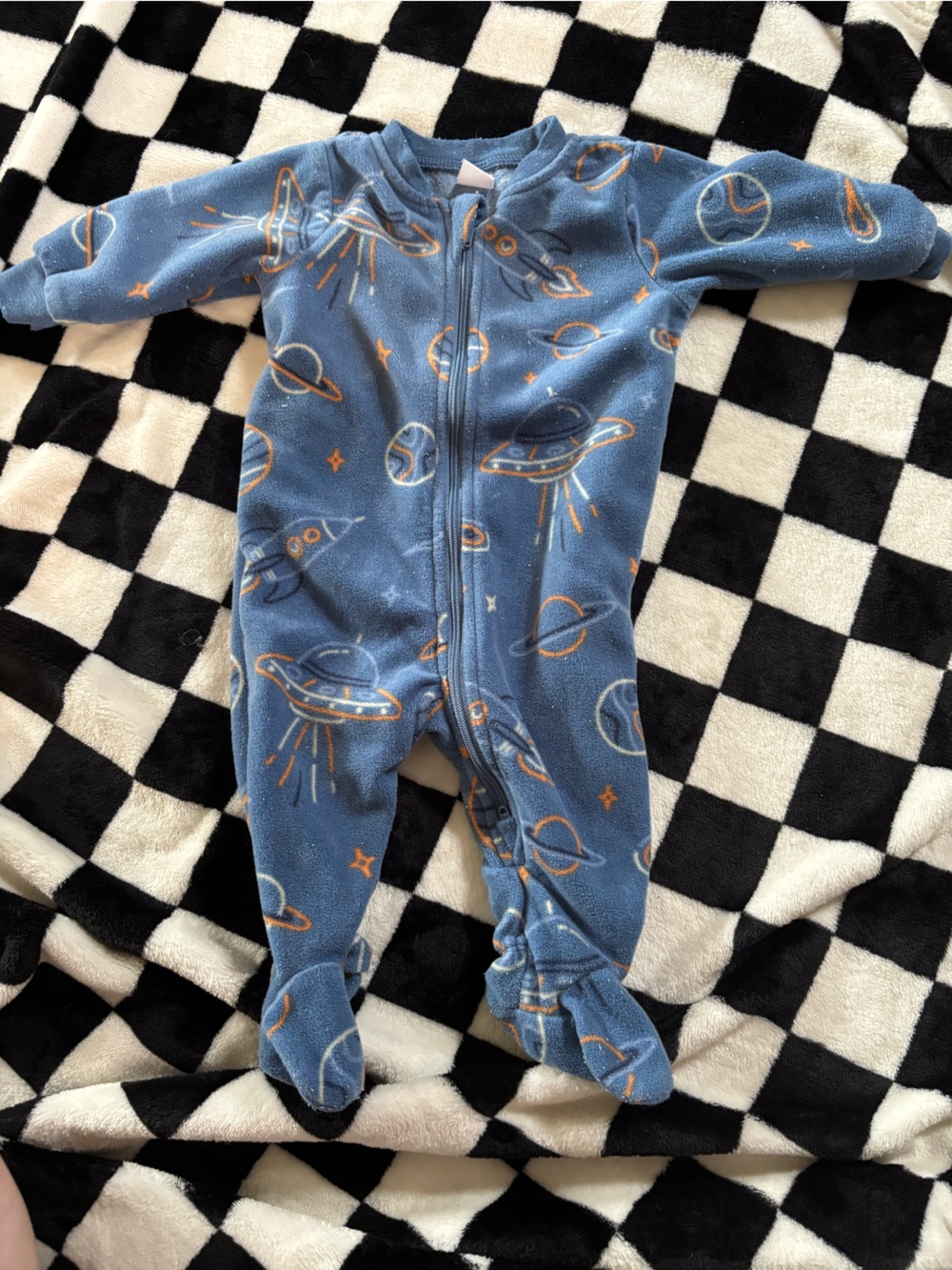 3 month space sleeper by pekkle